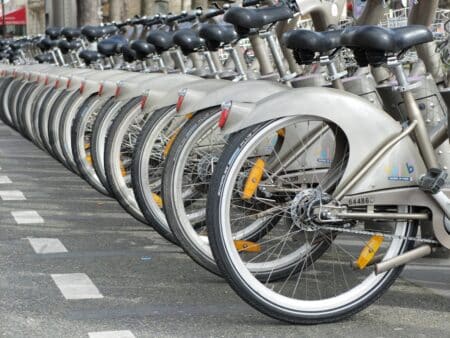 Velib Revoit Son Modele Hausse Tarifaire Et Fin De La Gratuite