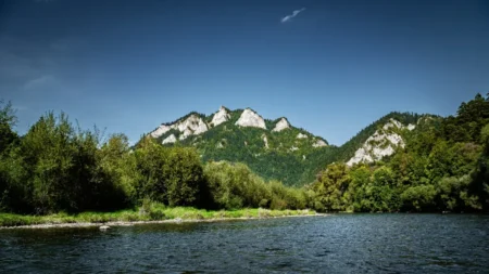 Courses, loyer, restos : ce pays voisin de la France où tout est à moitié prix