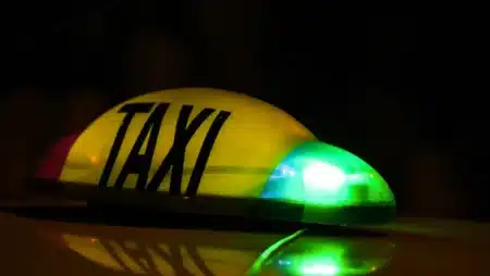 7 km, 756 € : la facture hallucinante d’un taxi conventionné met le feu aux réseaux