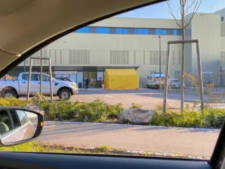 Près d’Orly, un parking clandestin découvert : des centaines d’automobilistes piégés