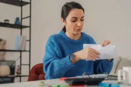 Vous y aviez droit sans le savoir : cette aide peut vous rapporter jusqu’à 1 450 € par mois