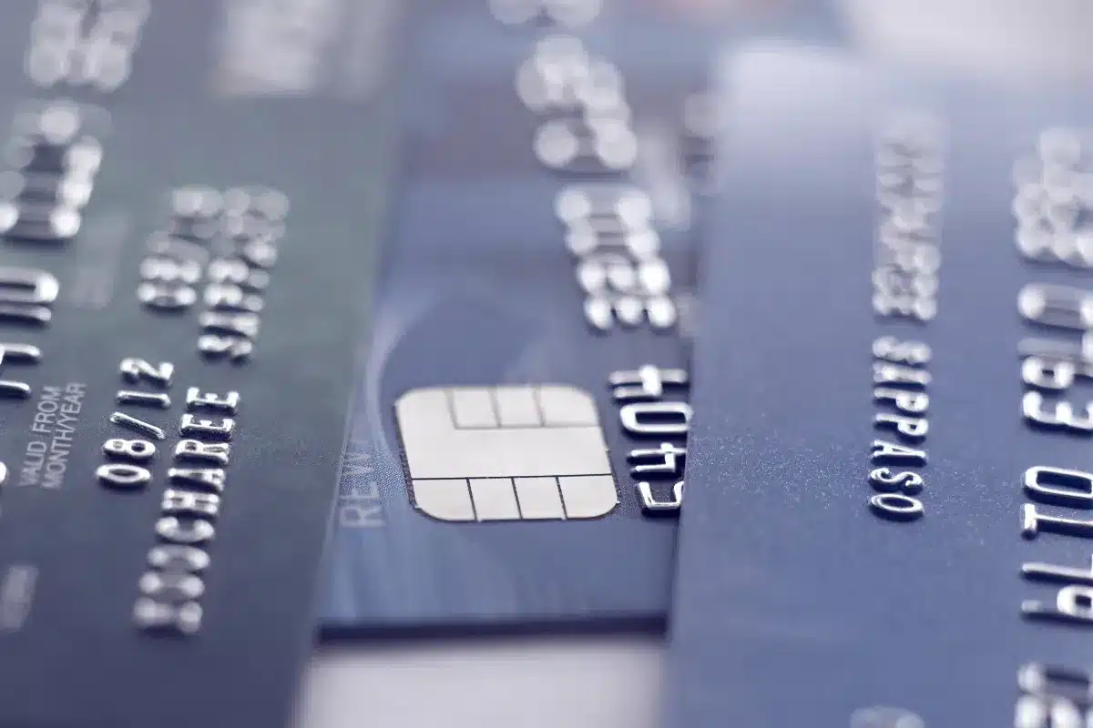 Des Français se font vider leur compte sans s’en rendre compte : l’arnaque au sans contact explose