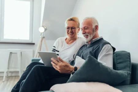 Retraites 2026 : le taux officiel d’augmentation enfin dévoilé, voici qui va vraiment y gagner