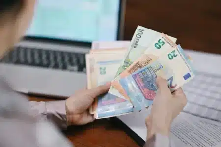 Attention : ce transfert d’argent anodin pourrait déclencher un contrôle fiscal sans que vous le sachiez