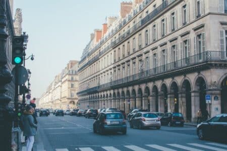Stationnement A Paris Un Choc De Prix Qui Pese Desormais Sur Leconomie Urbaine