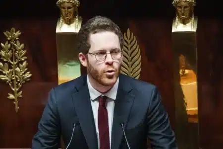 Les frais cachés de l’État : 1,4 milliard d’euros par an qui interrogent