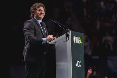 Javier Milei Viva 24