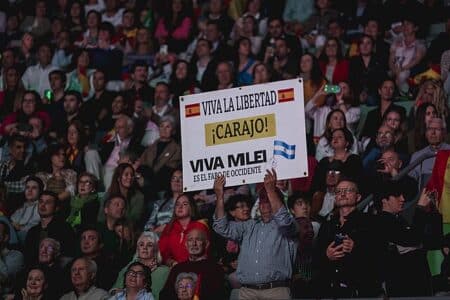 Javier Milei Viva 24 (4)