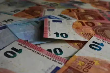 Cette prime autrefois exonérée devient imposable en 2026 : des millions de salariés concernés