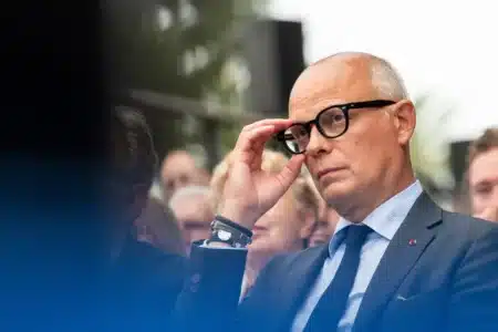 Ce sondage qui embarrasse la majorité : seul Édouard Philippe battrait le RN en 2027, les autres candidats s'effondrent tous au second tour