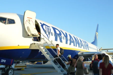 Un avion Ryanair décolle de la Marne vers le Maroc complètement vide : ses 192 passagers sont restés au sol, « Il y a de quoi être en colère »