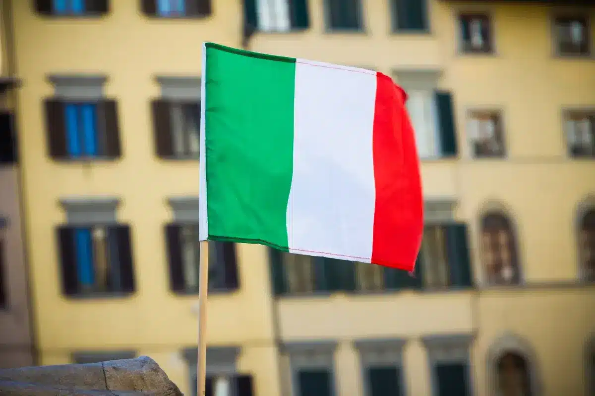 L'Italie cherche des volontaires pour vivre gratuitement : logement offert, emploi garanti et personne ne s'y attendait
