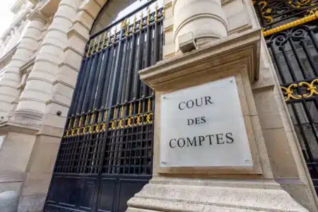 Mauvaise nouvelle pour les automobilistes : le système de cartes grises en ligne est un gouffre à 700 millions d'euros selon la Cour des comptes