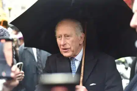 Pourquoi le roi Charles III a choisi le Congrès américain pour lancer un avertissement que personne n'attendait de la part d'un monarque