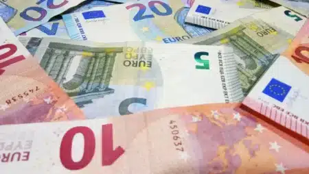 Le taux du Livret A devrait augmenter en août : les épargnants peuvent remercier la guerre en Iran