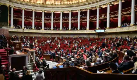 Les députés rejettent un texte puis l'adoptent finalement : la durée d'indemnisation chômage après rupture conventionnelle va baisser