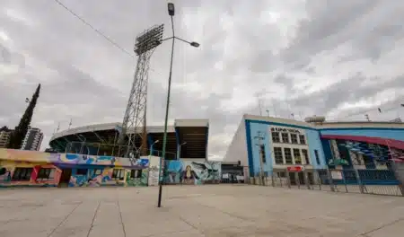 La Bolivie gagne 49% de ses matchs à domicile à plus de 4 000 mètres : pourquoi la FIFA a voulu lui interdire de jouer chez elle