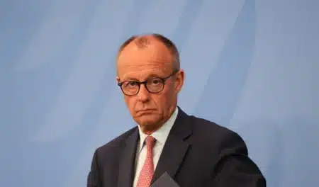 Mauvaise nouvelle pour les travailleurs en Allemagne : se déclarer malade sans justificatif médical ne sera plus possible, et le débat fait rage