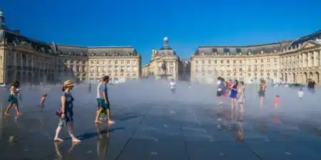 Canicule : 40°C attendus dans six régions, les urgentistes préviennent que « ce pic sera plus brutal que le précédent »