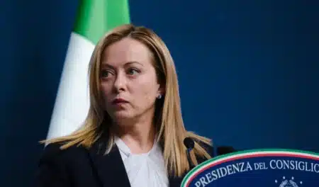 L'Italie déclare la suspension temporaire de l'accord Schengen de l'UE avec l'Espagne suite à l'arrivée de 60 000 migrants à Ceuta