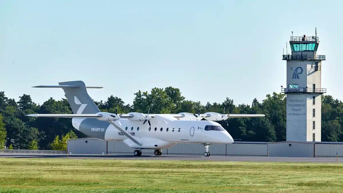 Le plus grand avion électrique du monde a décollé : pourquoi ses constructeurs avouent qu'il ne volera jamais sans kérosène
