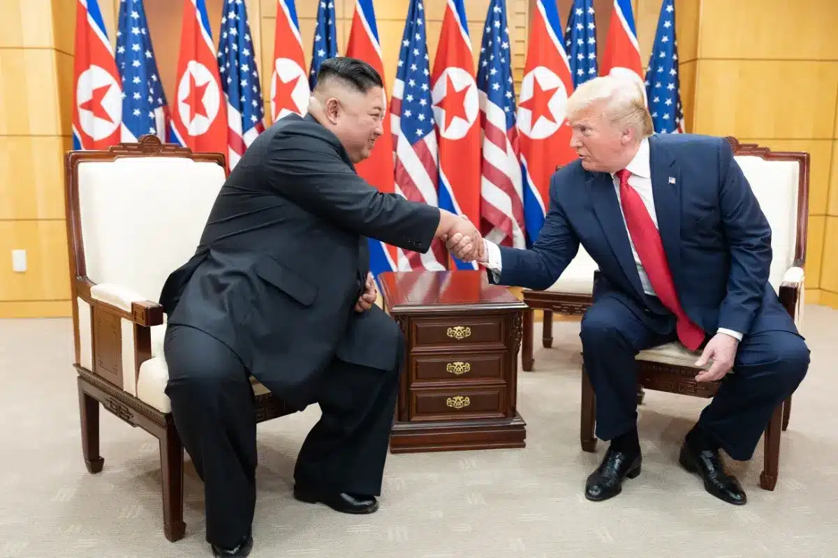 Trump annonce une baisse des exercices militaires avec la Corée du Sud après son non-engagement dans le conflit en Iran