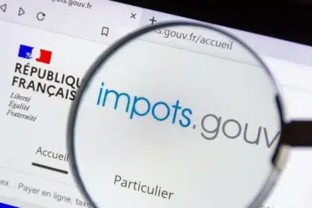 Piratage du fisc : plusieurs centaines de contribuables attaquent l'État en justice
