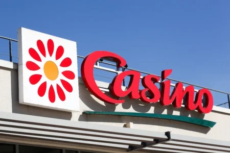 Casino, c'est fini : le groupe qui possède Franprix et Monoprix abandonne son nom historique, « une page se tourne » selon la direction