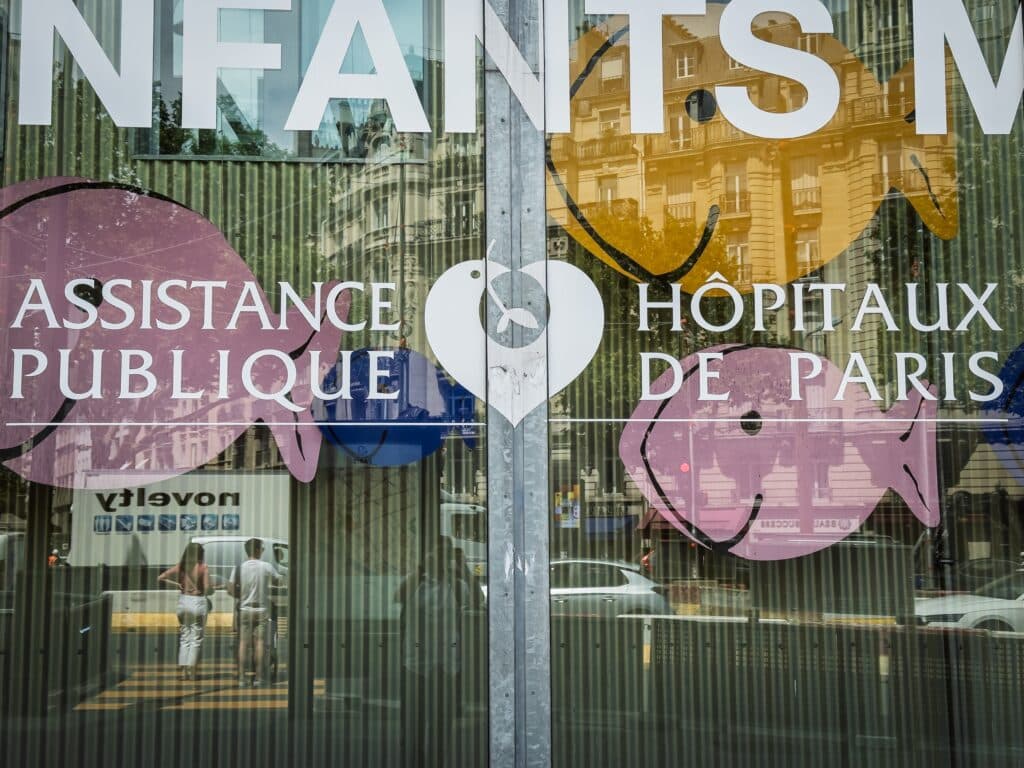 « Voyage en avion : l'État assume les coûts de la Sécu » 4 shutterstock 2692499693
